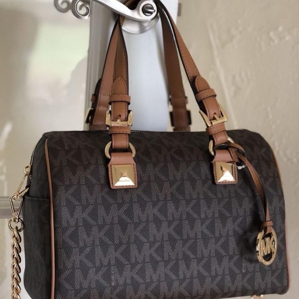 ♨ Michael Kors Grayson Bowling Satchel Bundle ♨